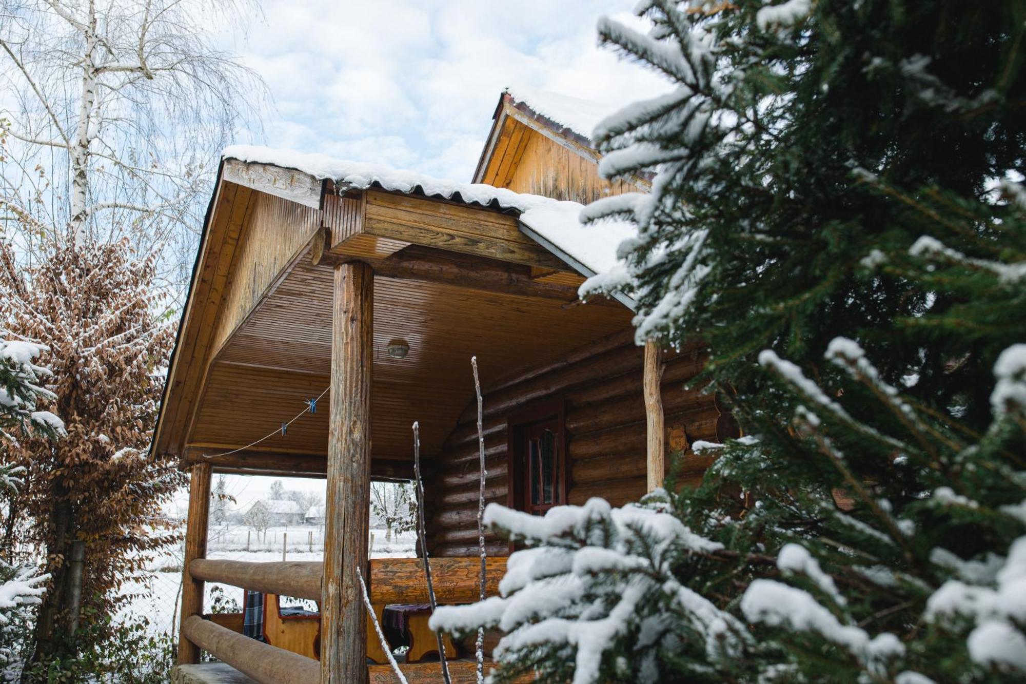 Hotel Kolyba Opryshkiv Nizhneye Selishche Zewnętrze zdjęcie
